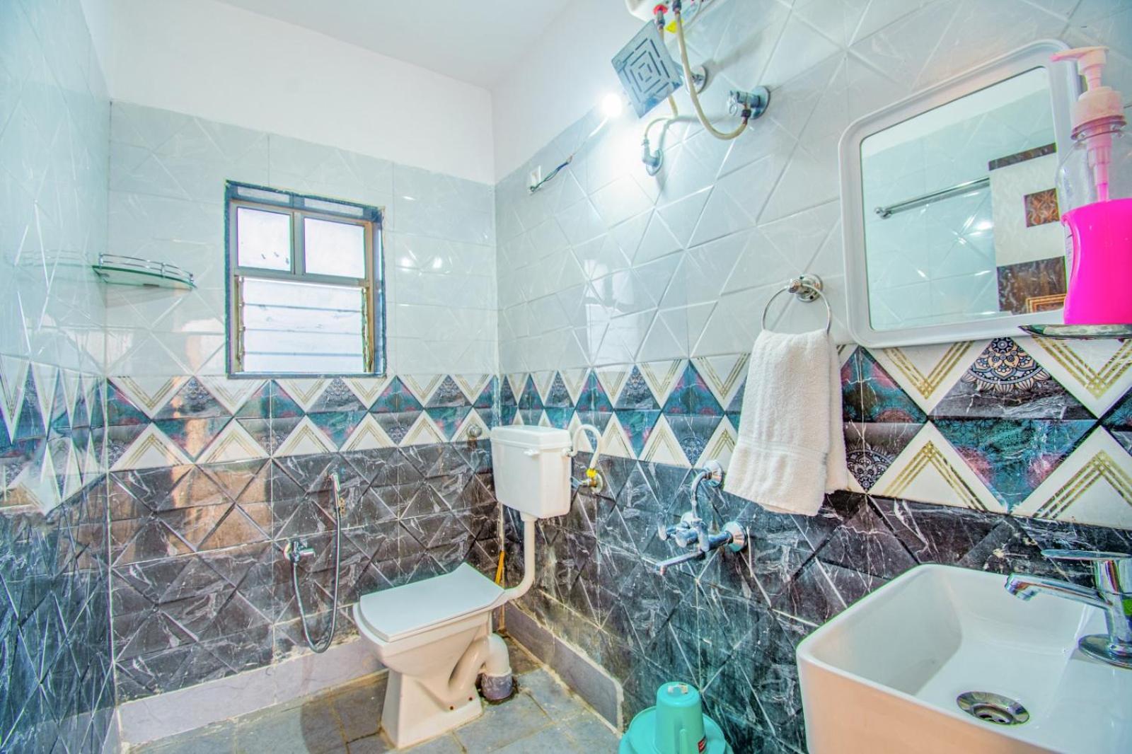 Empyrean Stay Ll 6Bhk Ll Royal Bramha Palace Ll Pvt Pool Ll Lonavala Eksteriør billede
